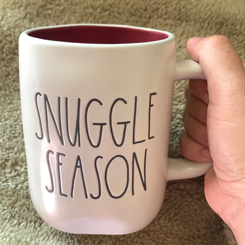 Rae Dunn mug SNUGGLE SEASON - Picture 1 of 3